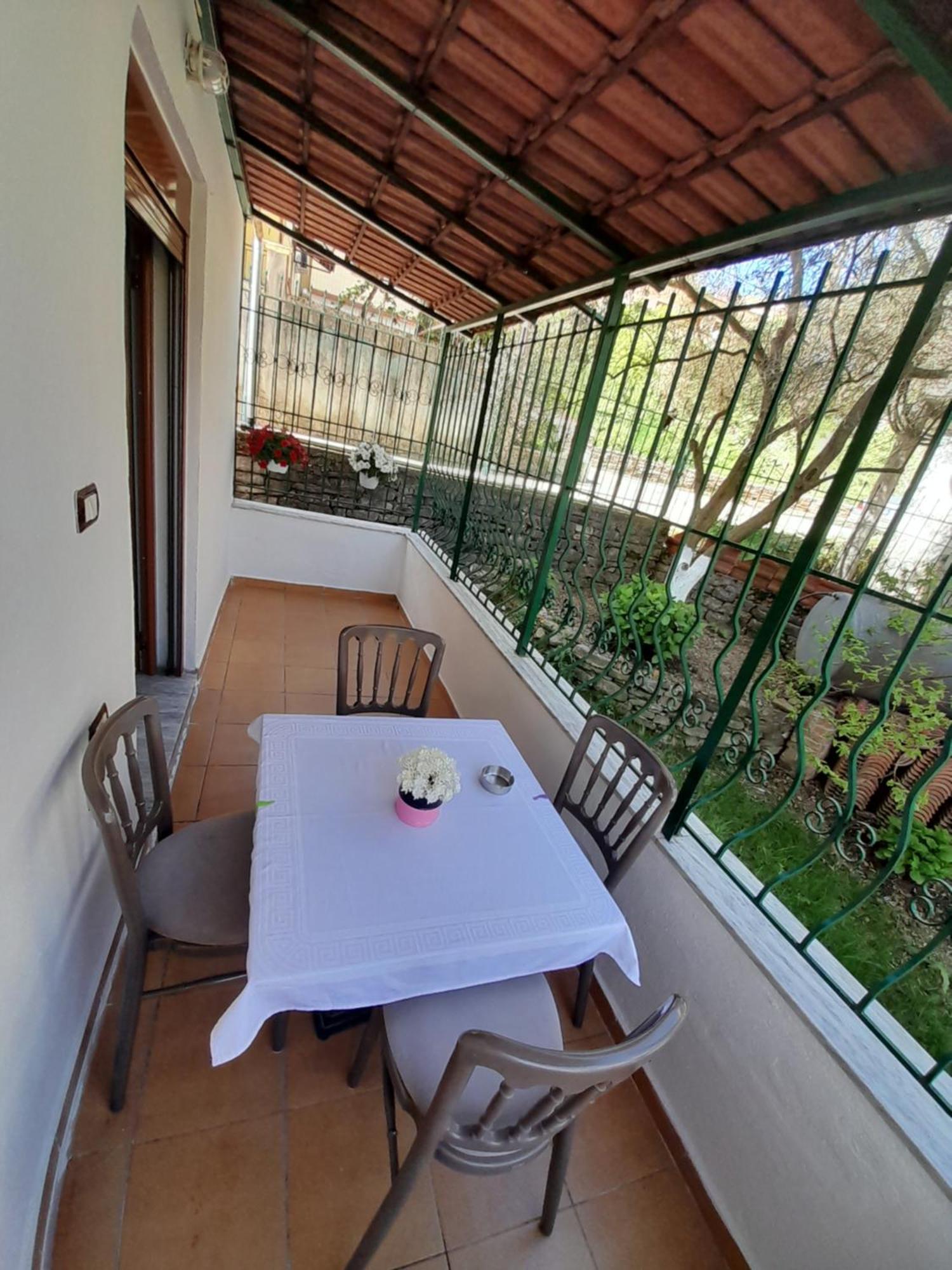 Apartmán George 1 Gjirokastër Pokoj fotografie